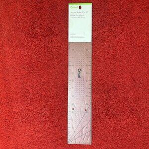 NEW SEALED CRICUT 3"X18" ACRYLIC RULER!